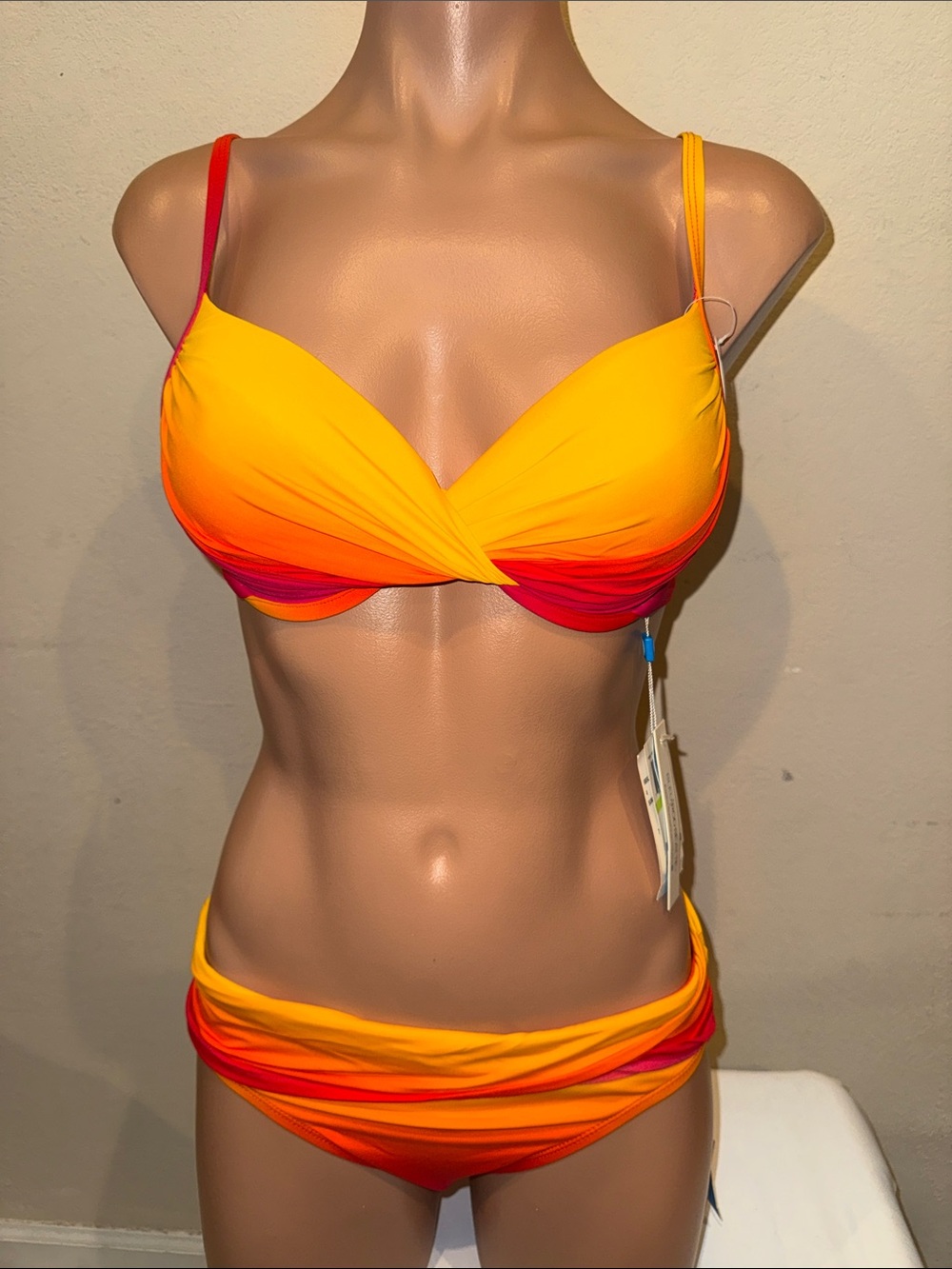 NWT Bleu Rod Beattie push up bikini set size 4 underwire